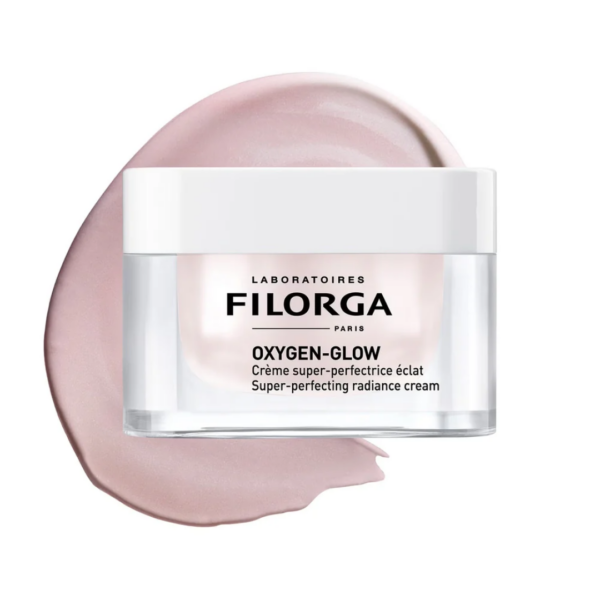Lifestyle image of filorga oxygen glow super perfecting radiance cream