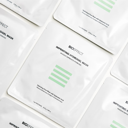Bioeffect Imprinting Hydrogel Mask package containing 6 individual hydrogel masks for deep hydration and skin rejuvenation.